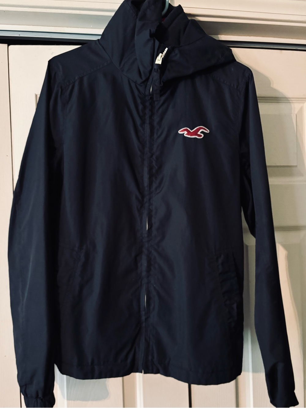 Hollister Navy Hooded Windbreaker Men’s Medium